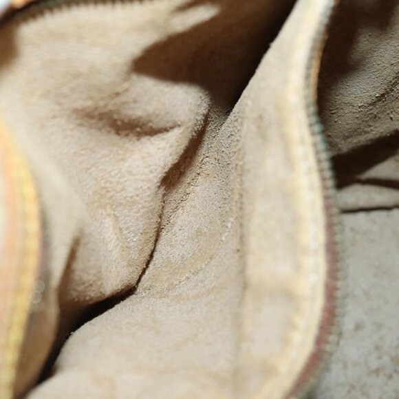 Authentic LOUIS VUITTON Monogram Bucket GM Shoulder Bag M42236 LV - Picture 3 of 16